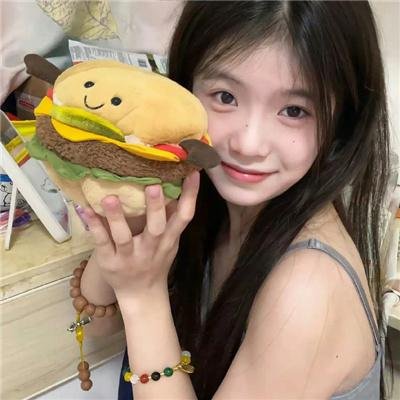 少女艾薇
